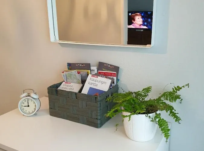 Light, Cozy Apartment *